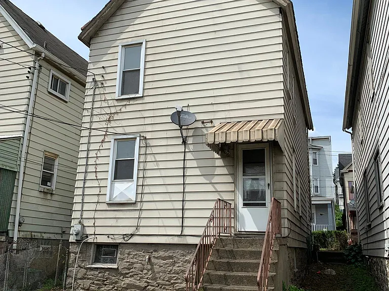 514 Franklin St — Photo 22