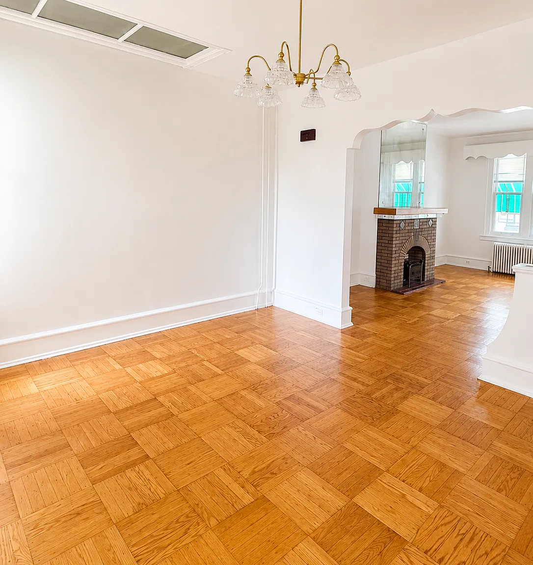 3 bed, 1320 sqft, $1,900 — Photo 2
