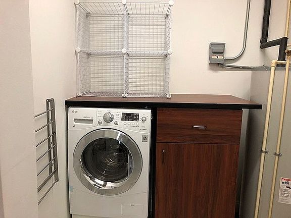 3rd image of 150 E Robinson St Unit 1225