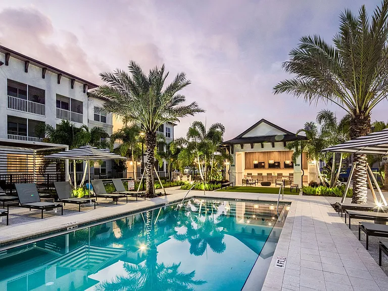 The Shores at Lake Howell — Photo 29