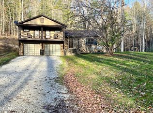 668 Oral Dr, Helenwood, TN 37755