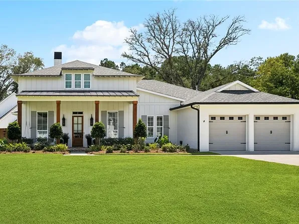 1313 Wing Ct, Madisonville, LA 70447