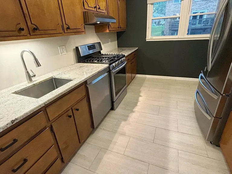 5107 Cliffhaven Dr — Photo 31