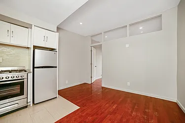 Rented by Reliance Realty Partners LLC 