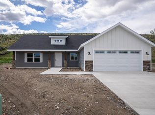 926 Raccoon Ct, Cody, WY 82414