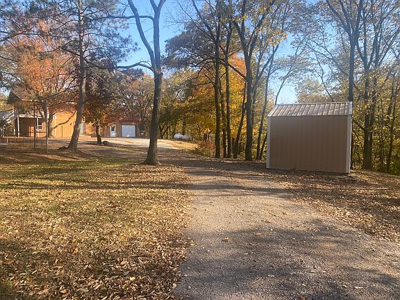 2nd image of 884 County Road 1575e