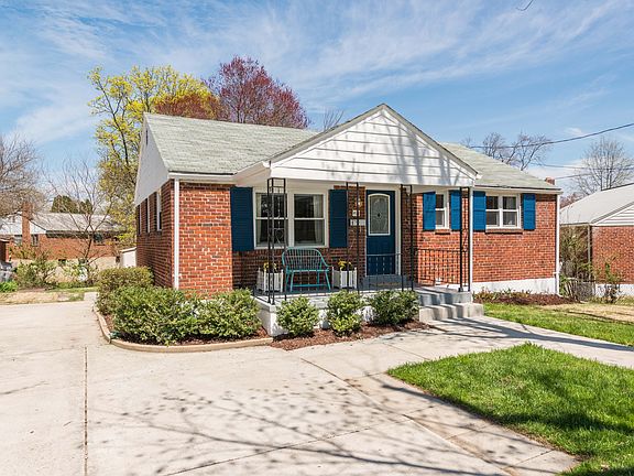 2nd image of 4503 Faroe Pl