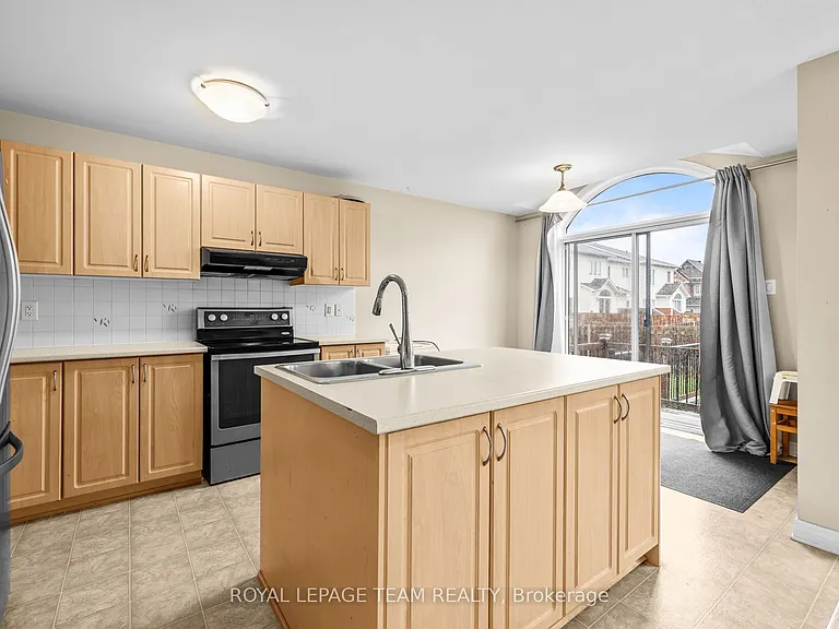 200 Gerry Lalonde Dr — Photo 7