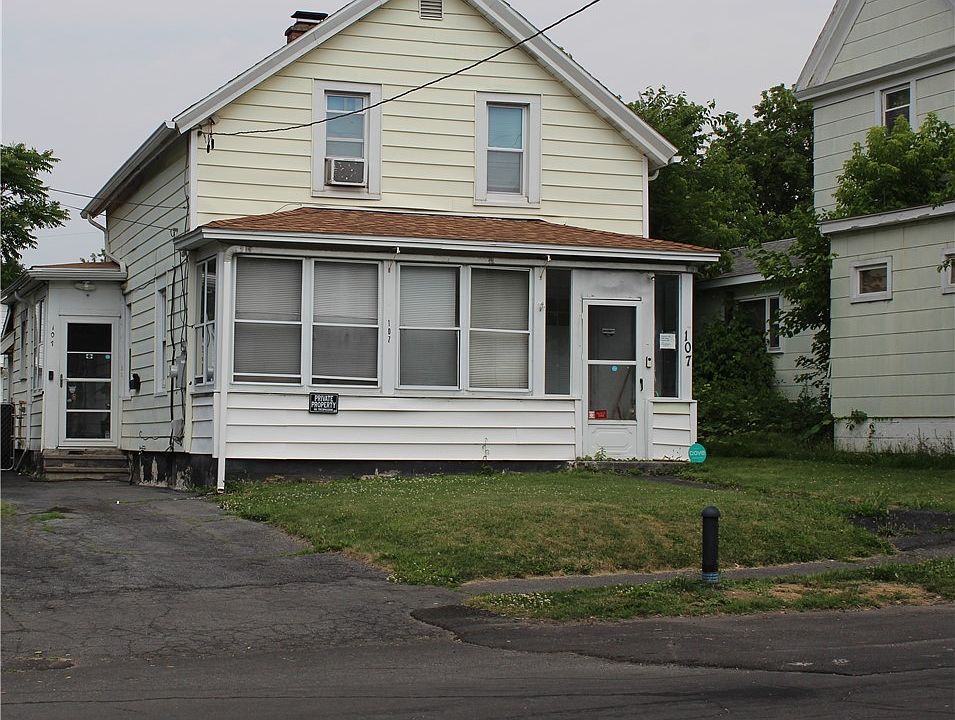 1st image of 107 Delong Ave