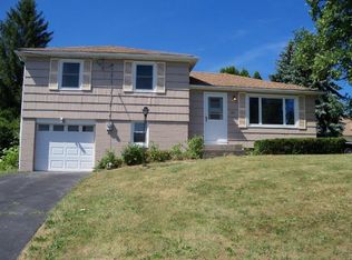 157 Vinal Ave, Rochester, NY 14609