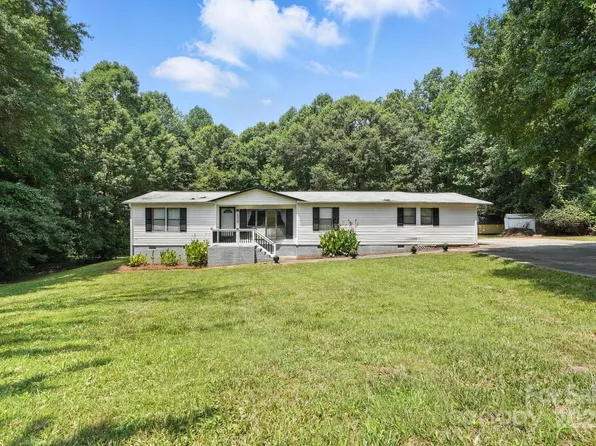 222 Laramie Dr, Stanley, NC 28164