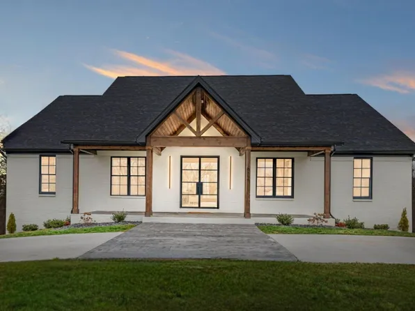 612 Persimmon Ridge Trl, Richmond, KY 40475