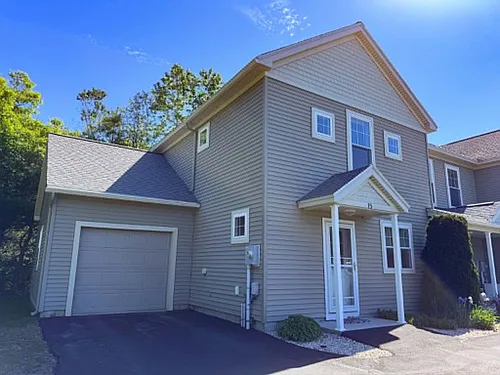 15 Edgefield Ln Photo 1