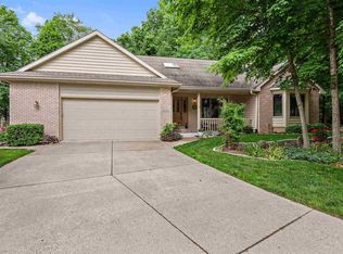9025 Hickory Knoll Blvd, Fort Wayne, IN 46825