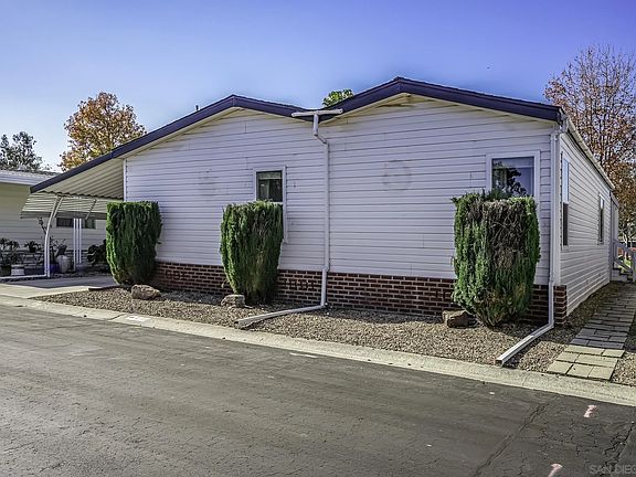 2nd image of 276 N El Camino Real Spc 178