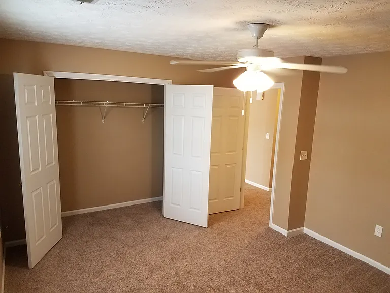 Mountain View — Photo 15