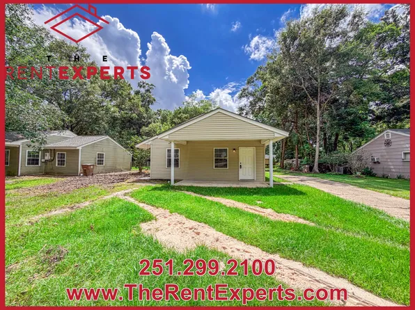 704 Louise Dr W, Mobile, AL 36606