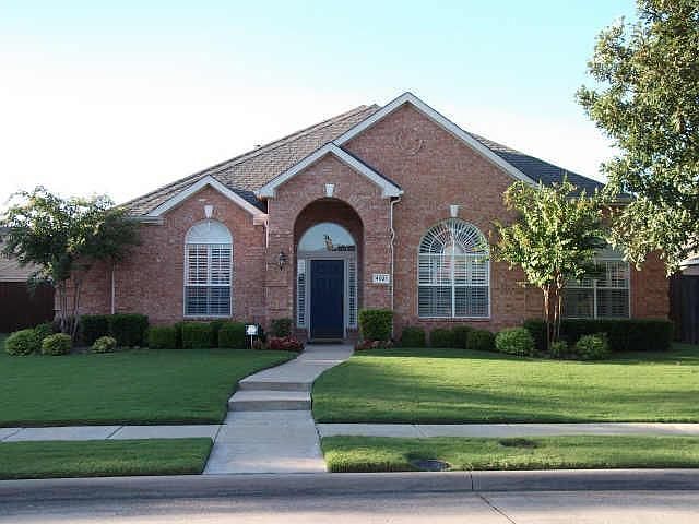 1st image of 4021 Saltburn Dr