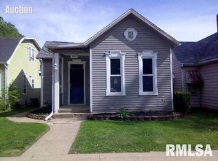 1404 NE Glendale Ave, Peoria, IL 61603