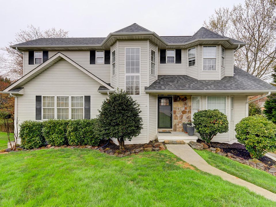 1st image of 1309 Eversham Ln
