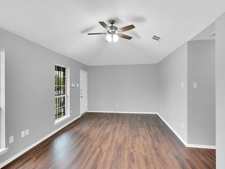 2520 Fatima Ave — Photo 15