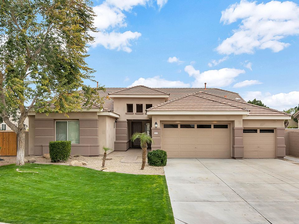 1st image of 22133 N 79th Dr