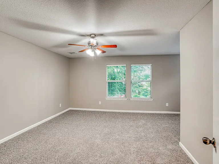9526 Yearling Branch Dr — Photo 9