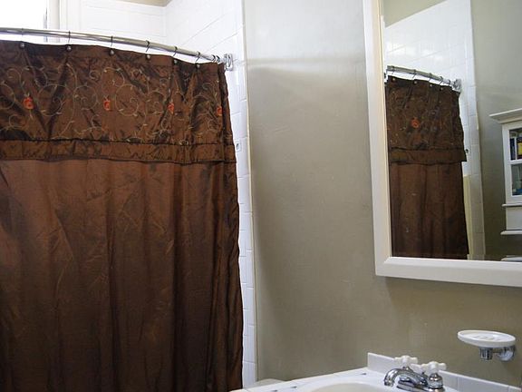 upstairs bathroom