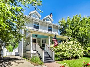 1322 Central Ave, Wilmette, IL