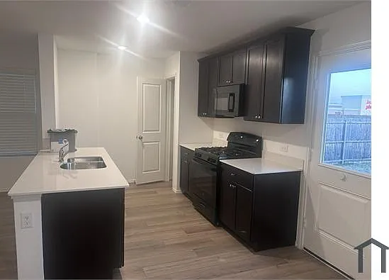 1701 River Crossing Dr — Photo 7