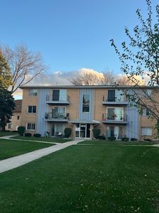 4819 W 109th St APT 301, Oak Lawn, IL, 60453