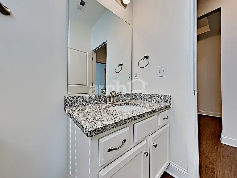 2447 Napa Valley Dr — Photo 19