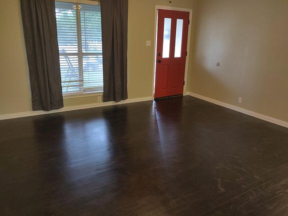 4th image of 801 Yale Ave