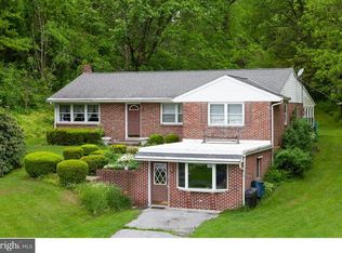 18 Tulpehocken Dr, Bernville, PA 19506