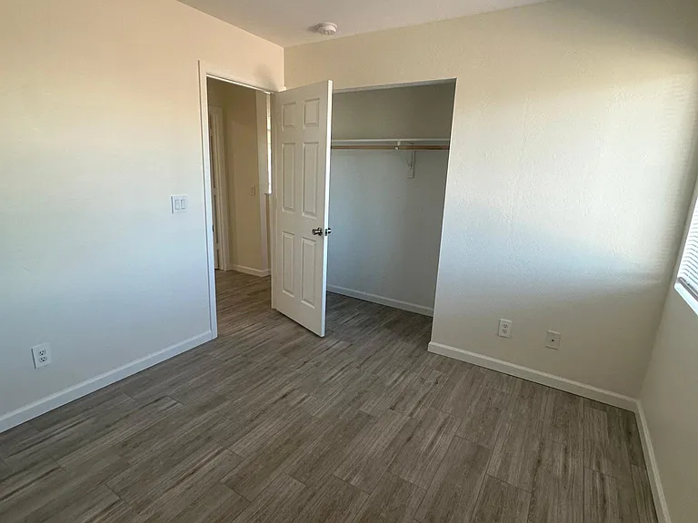6834 S 43rd Pl — Photo 24