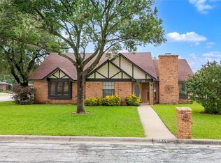 5644 Guadalajara Dr, North Richland Hills, TX 76180