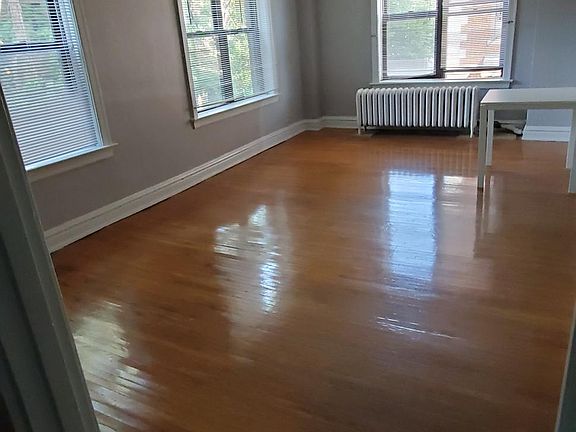4th image of 4515 Maryland Ave APT 317