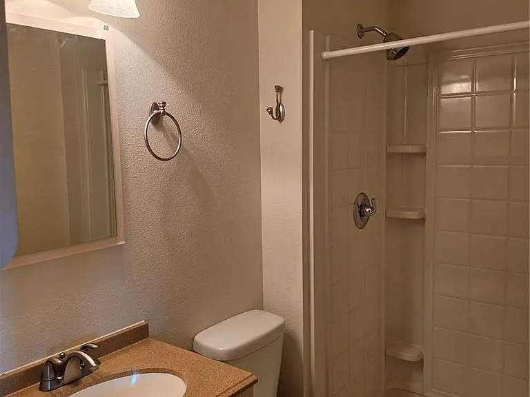 305 Private Dr — Photo 20