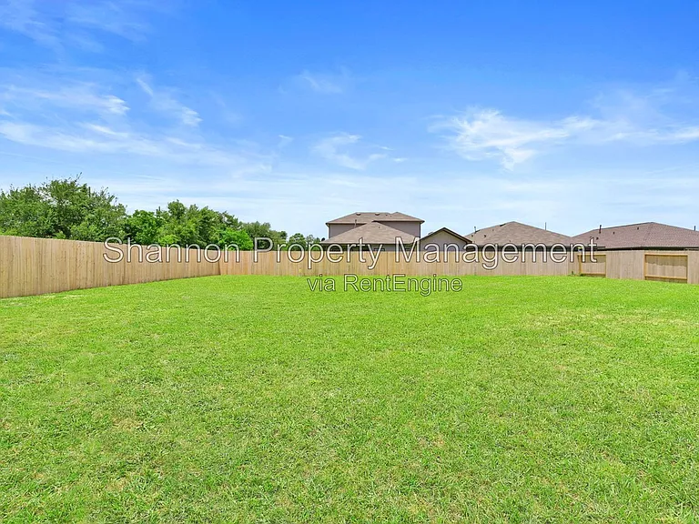 12403 Wild Strawberry Rd — Photo 32