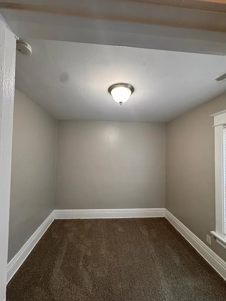 2 bed, $1,560 — Photo 2