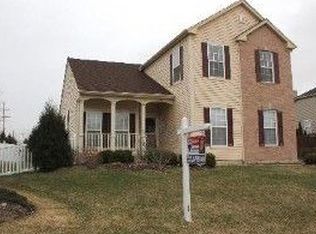 1200 Water Stone Cir, Wauconda, IL