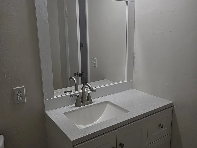 1255 Ponce Island Dr #712 — Photo 14