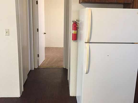 5th image of 313 N Fountain St APT 8