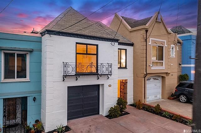 1st image of 1747 33rd Ave