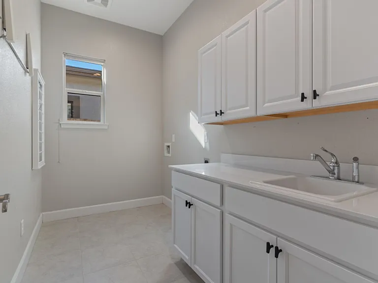2221 Paint Horse Dr — Photo 22