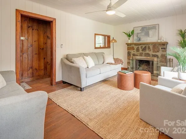 28 Robindale Ave, Asheville, NC 28801