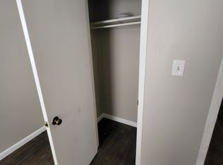 403 Wyeth St, Taylor, TX 76574