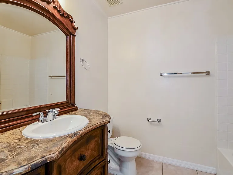 12641 Parkbury Dr — Photo 15