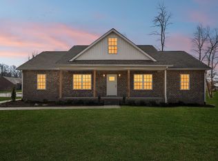 358 Froedge Dr, Lafayette, TN 37083