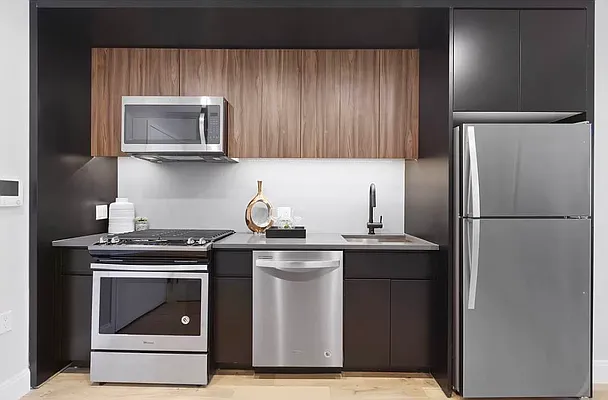 Rented by Bohemia Realty Group | media 2